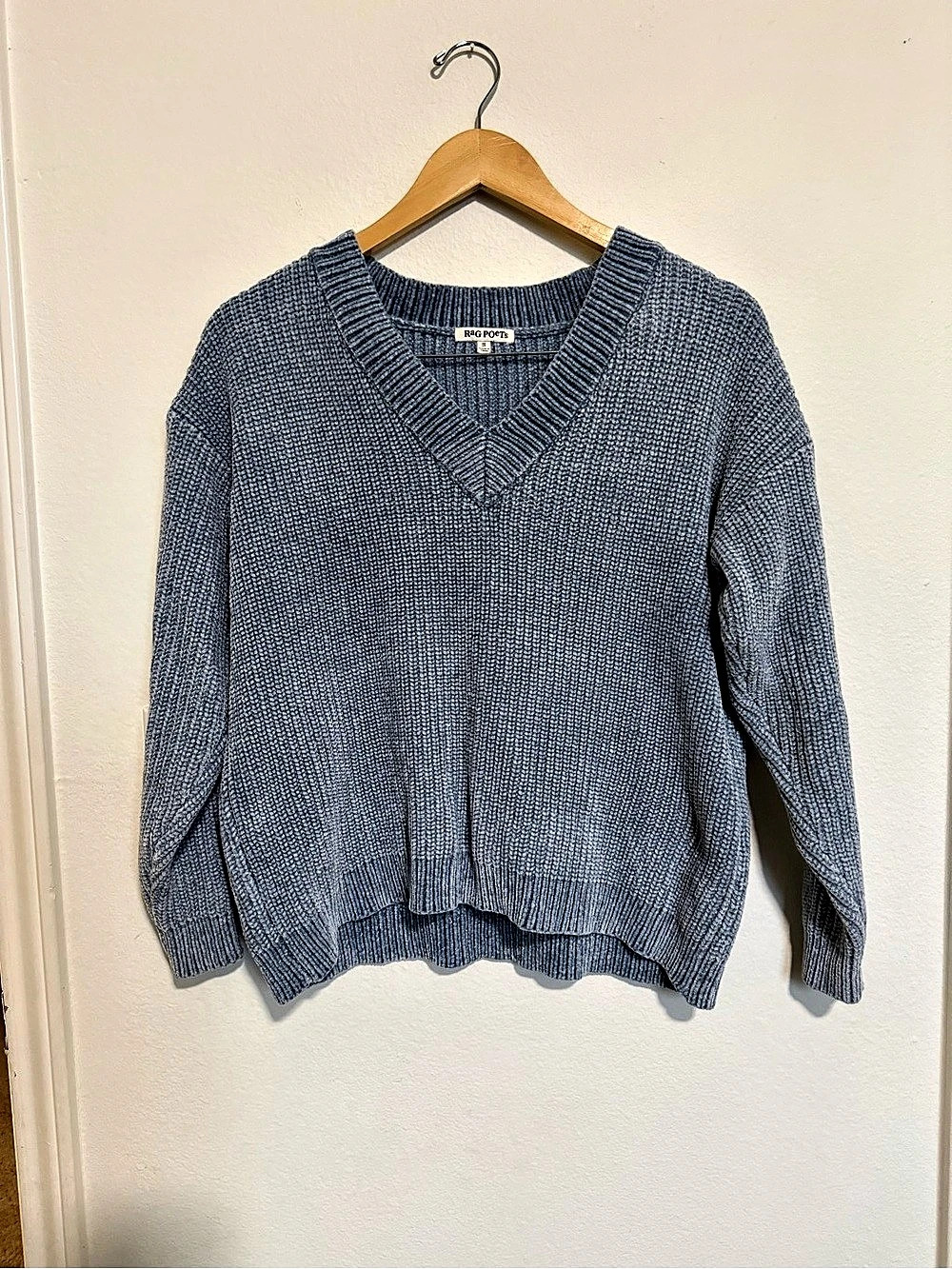 Rag Poets Women'Small V-Neck Sweater